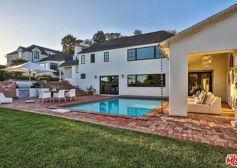 The Allure of Los Angeles: Culture, Attractions, and Growth