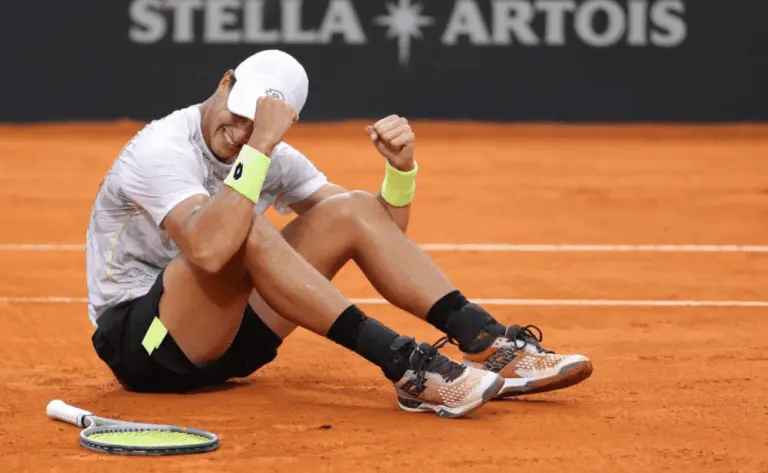 Luciano Darderi: A Promising Talent in Professional Tennis