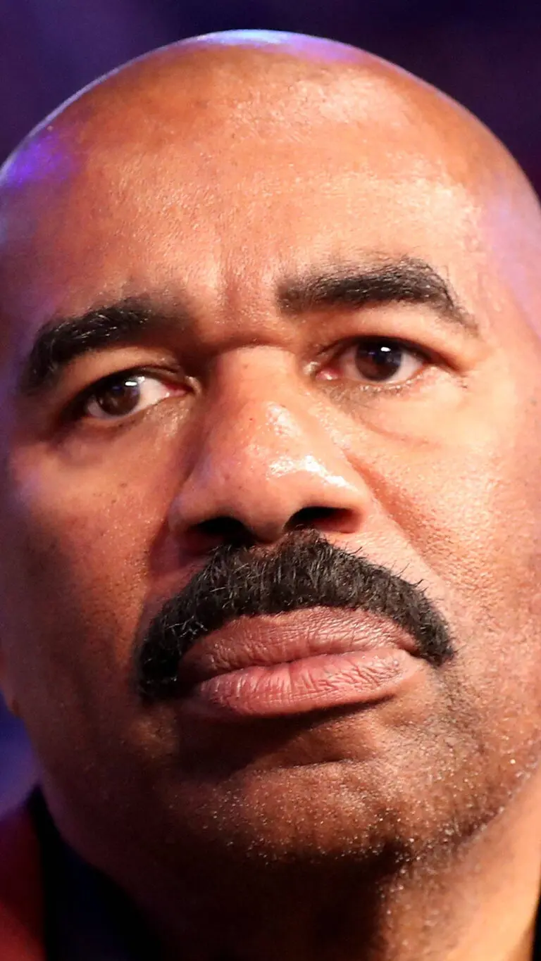 The Rise of Steve Harvey: From Comedian to Cultural Icon