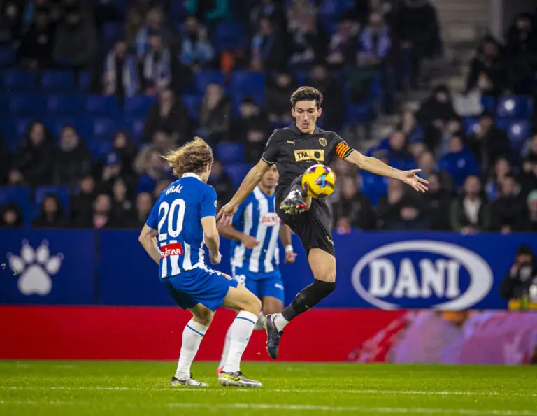 Valencia C. F. Defeats RCD Espanyol in Thrilling La Liga Match