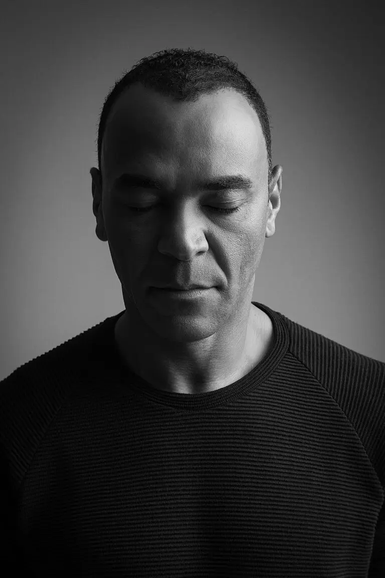 Cafu: A Journey Through the Life of a Football Legend
