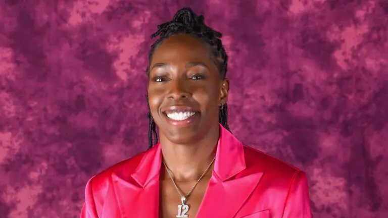 Chelsea Gray: The WNBA’s Dynamic Point Guard