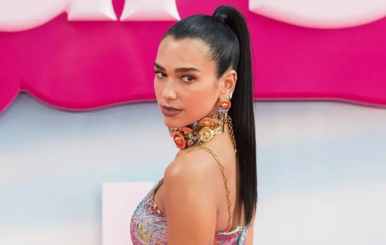 The Journey of Dua Lipa: From London to Global Stardom