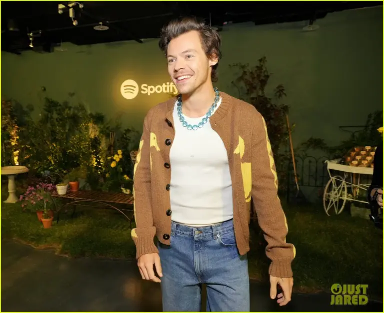 Harry Styles Listening Party: A Night of Music and Connection