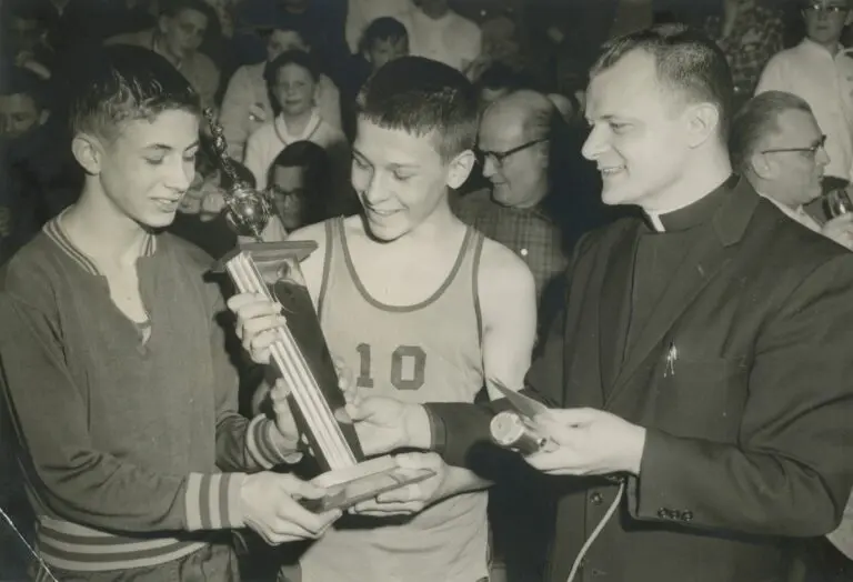 An Overview of Holy Cross Basketball: Season Highlights