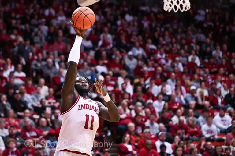Indiana vs USC: A Look Ahead to the College Football Face-Off