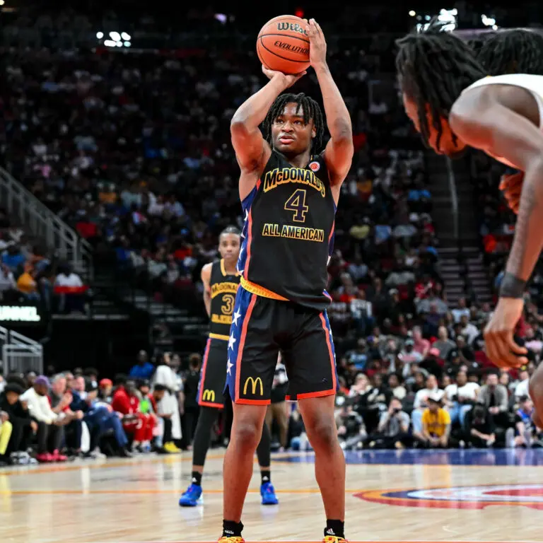 Isaiah Collier: A Look at the Rising Basketball Star