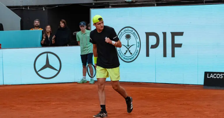 Jakub Mensik: A Promising Future in Tennis