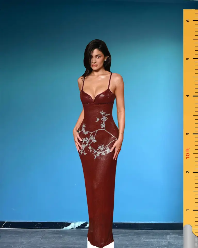 Kylie Jenner: A Leading Force in Fashion and Beauty