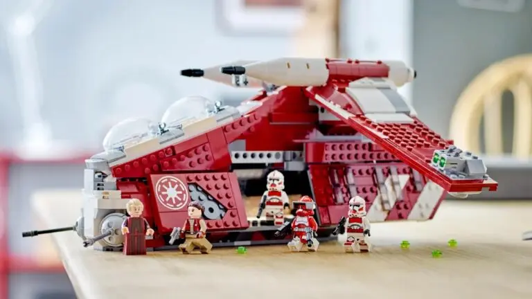 Exploring the Universe of Lego Star Wars