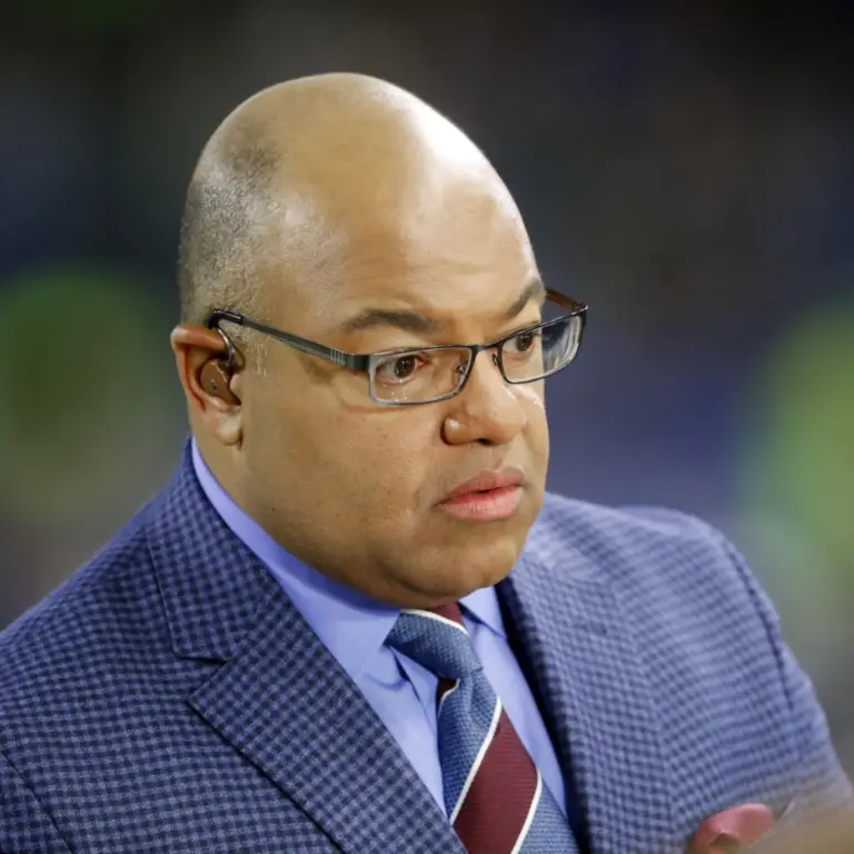 The Impact of Mike Tirico on Sports Broadcasting