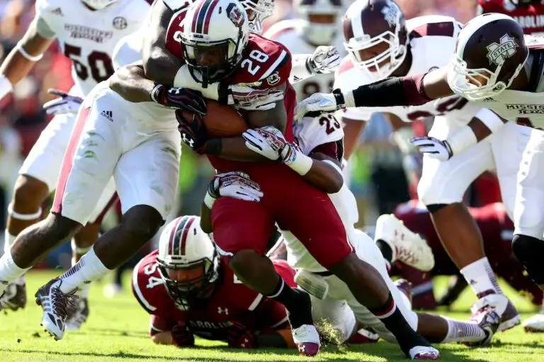 MS State vs South Carolina: College Football Showdown