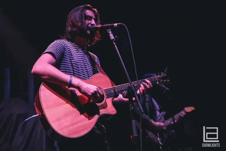 Unlock Early Access: Noah Kahan’s Concert Presale Details