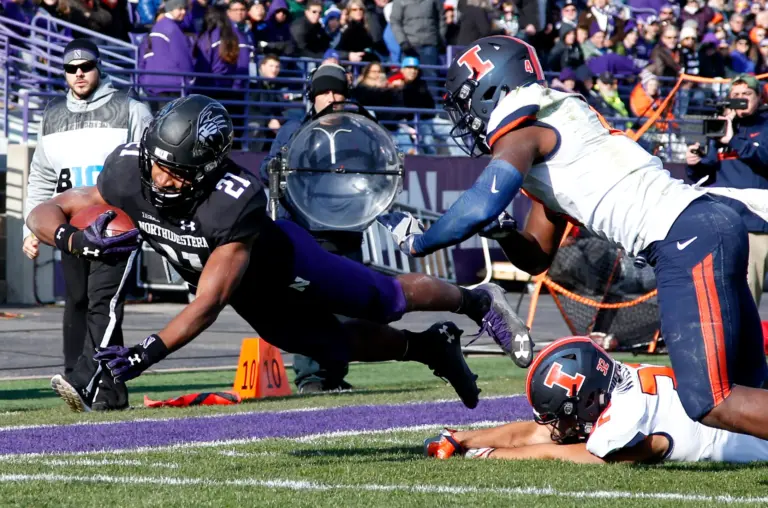 The Historic Rivalry: Northwestern vs Illinois
