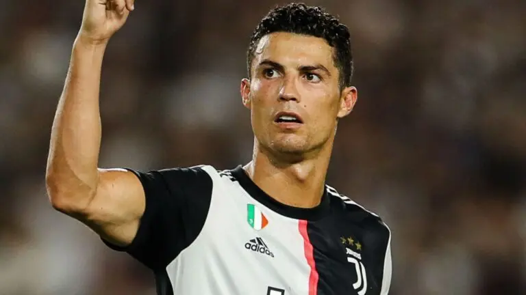 The Legacy of Ronaldo: A Football Icon
