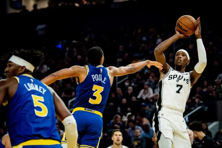 The Intense Rivalry: Spurs vs Warriors in the NBA