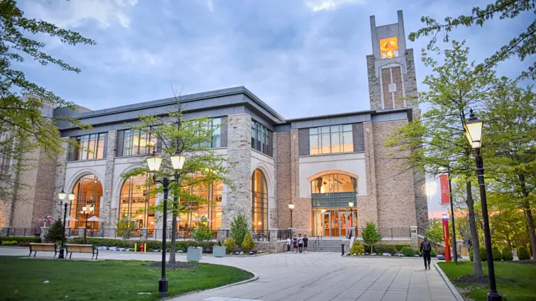 Exploring St John’s University: Programs and Community Impact