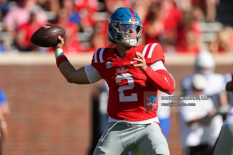 The Intense Rivalry of Tennessee vs Ole Miss: Game Insights