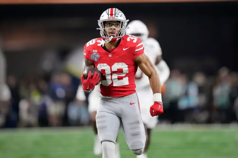 Treveyon Henderson: A Promising Talent in College Football
