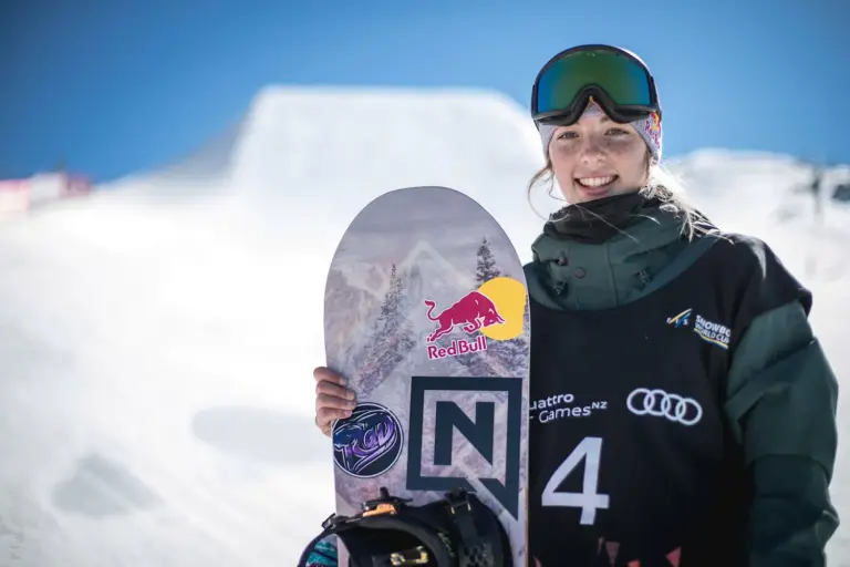 Zoi Sadowski-Synnott: The Rise of a Snowboarding Phenom