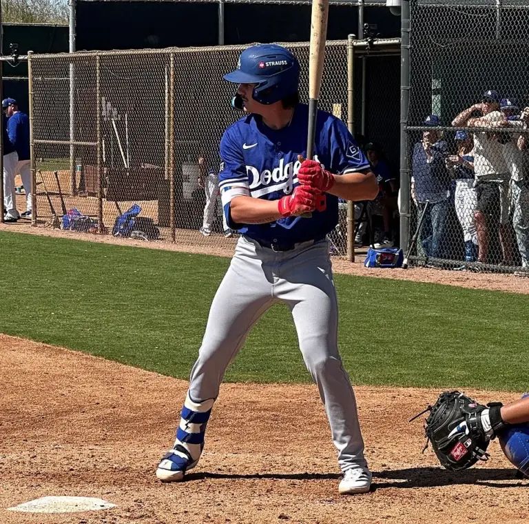 Alex Freeland Takes the Field as Dodgers’ Second Baseman on Opening Day
