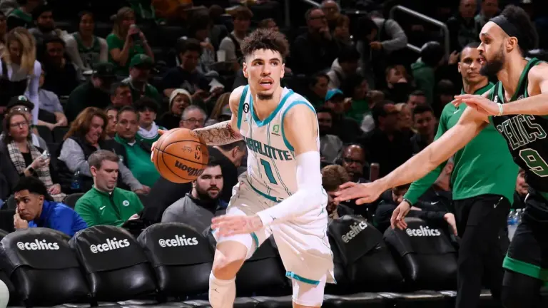 Celtics vs Hornets: Boston Triumphs in Charlotte