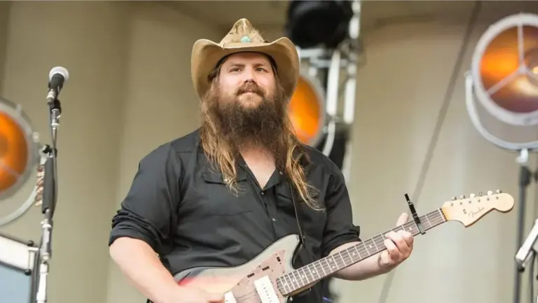 Chris Stapleton Reaches No. 1 with ‘Here’