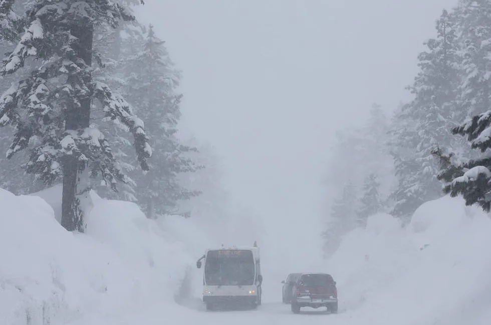 heavy snow warning — US news