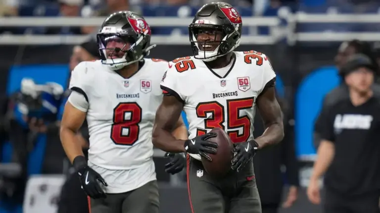 Jamel Dean Signs with Pittsburgh Steelers