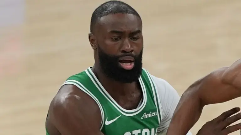 Jaylen Brown Ejected During Game Against San Antonio Spurs