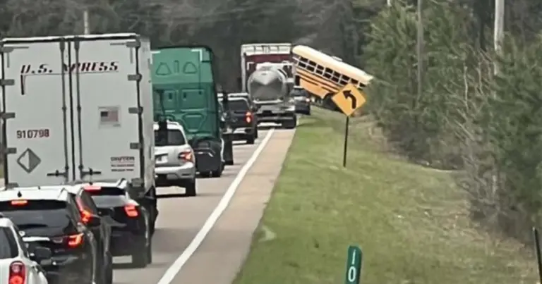 Kenwood middle school: Tragic  Bus Crash Claims Two Lives