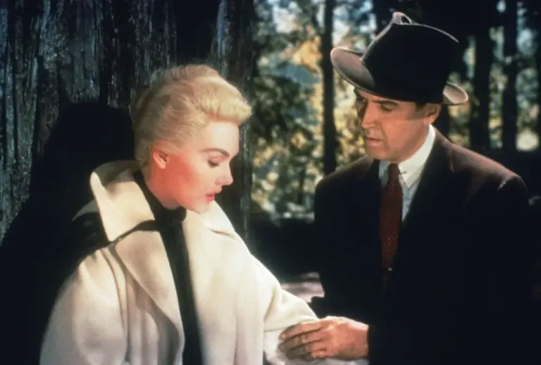 Kim Novak Critiques Sydney Sweeney’s Role in ‘Scandalous’