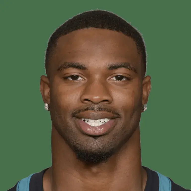 Klavon chaisson: K’Lavon Chaisson Signs with Washington Commanders