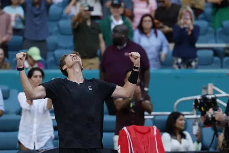 Landaluce: Martin  Shocks Sebastian Korda at Miami Open