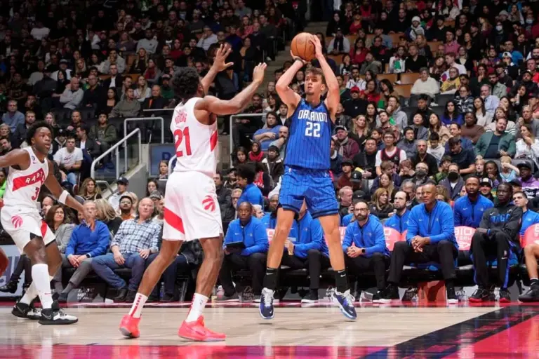 Magic vs raptors: Orlando : A Historic Loss