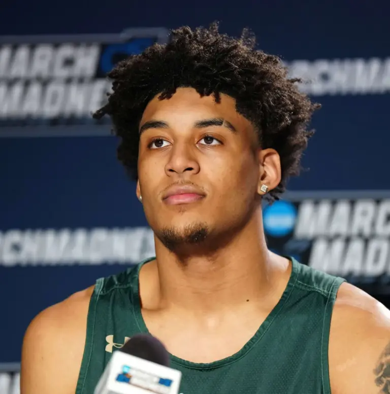 Michigan Basketball Triumphs Over Tennessee to Reach Final Four