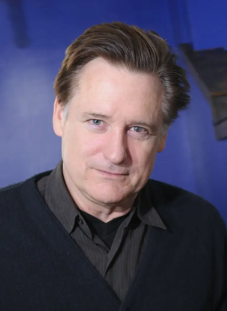 Pullman Actor Bill Pullman and Lewis Pullman Shine at the 2026 Oscars