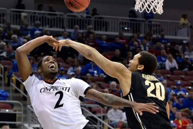 Purdue score: Arizona Dominates  to Reach Final Four for First Time Since 2001
