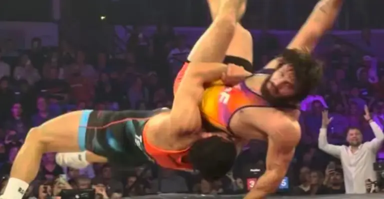 Raf 7: Arman Tsarukyan Triumphs at  with a Stunning Victory