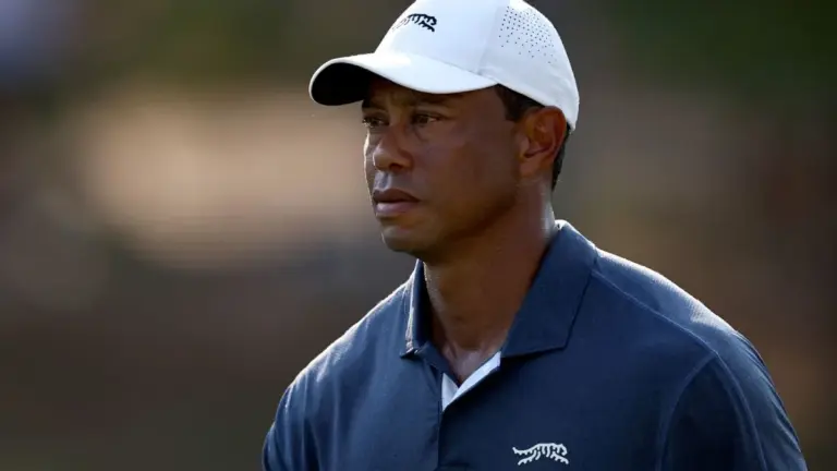 Tiger Woods Crash: A Disturbing Incident on Jupiter Island