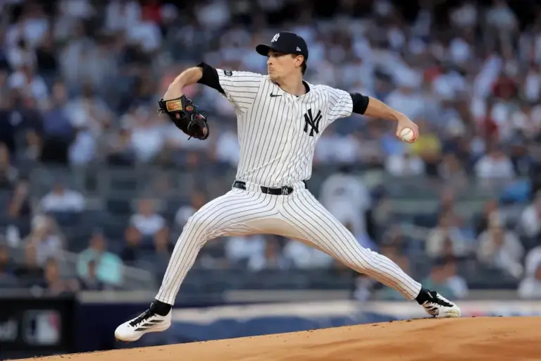 Yankees Game: Opening Day Against the Giants