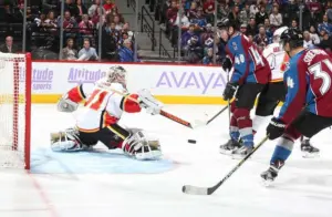 avalanche vs flames — US news