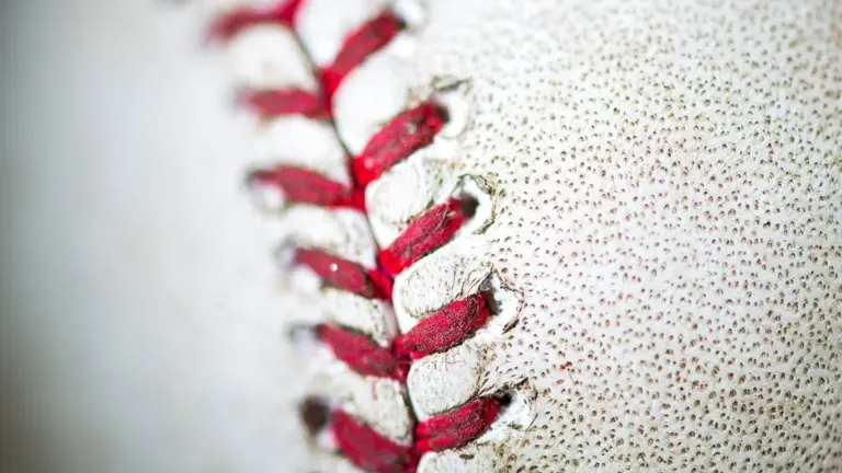 Brewers vs Royals: April 3 Game Postponed Due to Rain