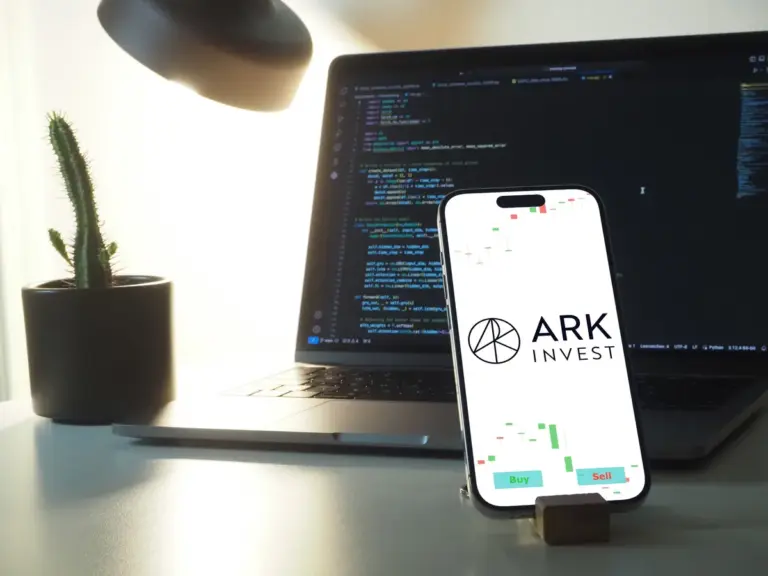 Cathie Wood Buys Tech Stock: ARK Invest Acquires CoreWeave Shares