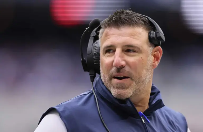 Dianna russini mike vrabel: Dianna Russini and Mike Vrabel: A Controversial Encounter in Sedona