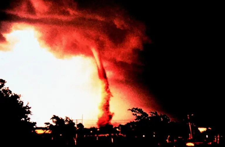 Enid OK Tornado Strikes with EF-4 Intensity