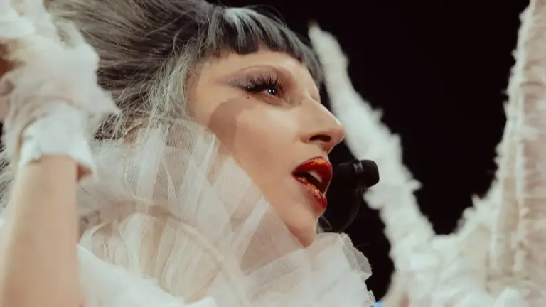 Lady Gaga Cancels Show in Montreal Due to Respiratory Infection