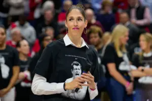 rebecca lobo — US news