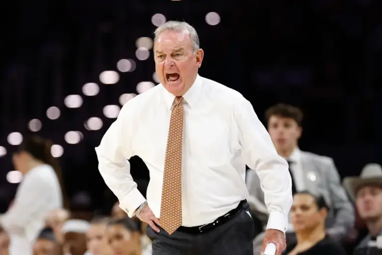 Vic Schaefer Leads Texas Longhorns to Final Four in 2026