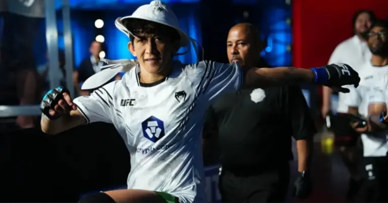 Virna Jandiroba Triumphs in UFC Vegas 115 Co-Main Event